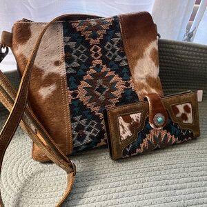 Myra hide cross body with matching wallet